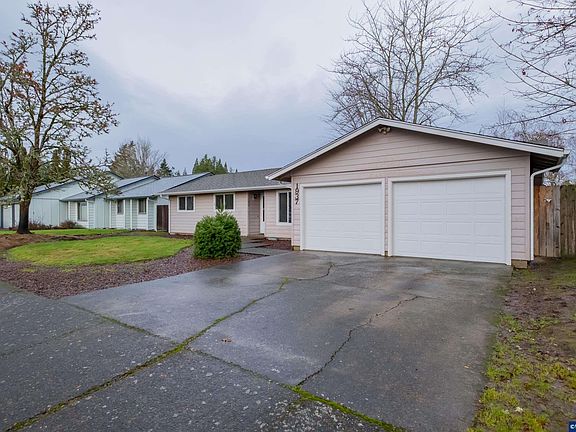 3rd image of 1937 Wimbledon Ct NW