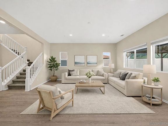 4th image of 35875 Esperia Way