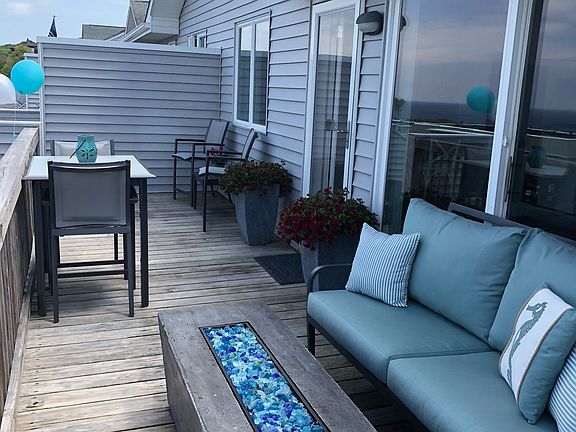 Front Deck