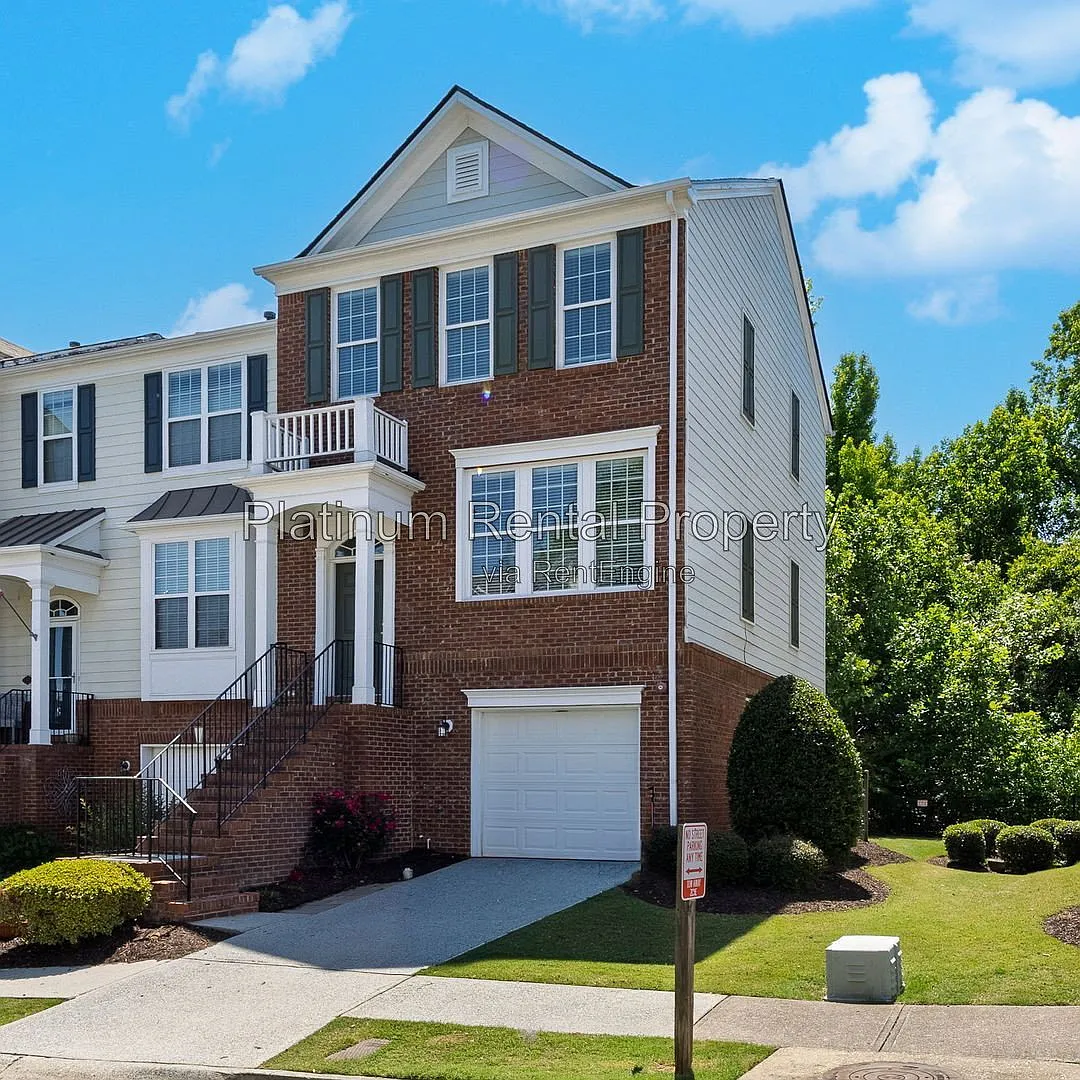 3 bed, 3.5 bath, 1914 sqft, $2,150 — Photo 3