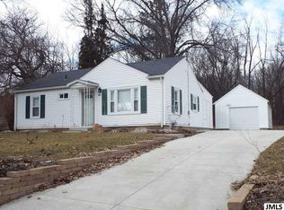 404 Washington St, Leslie, MI