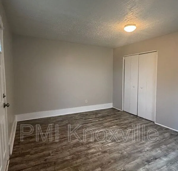 1409 Sevierville Rd — Photo 12