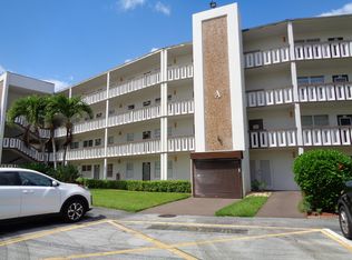 2001 Hythe Pl #A, Boca Raton, FL 33434