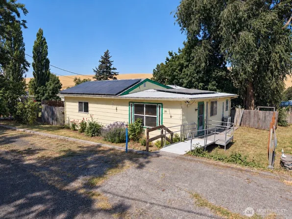 35 Second Street, Dixie, WA 99329