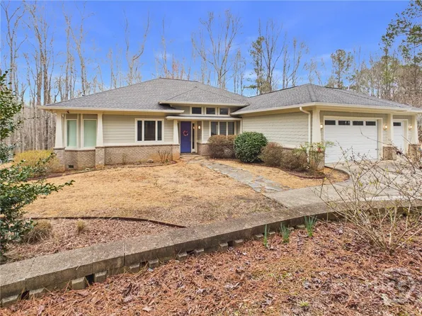 71 Owensby Mill Road, Winterville, GA 30683