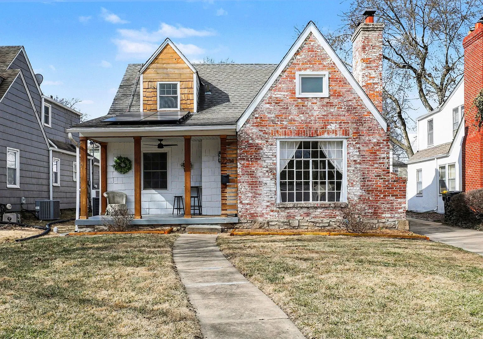Charming Tudor Home with Modern Updates in Waldo! — Photo 3