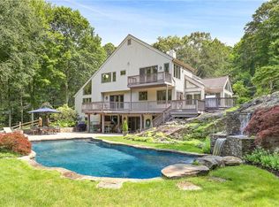 34 Glenwood Ln, Katonah, NY 10536