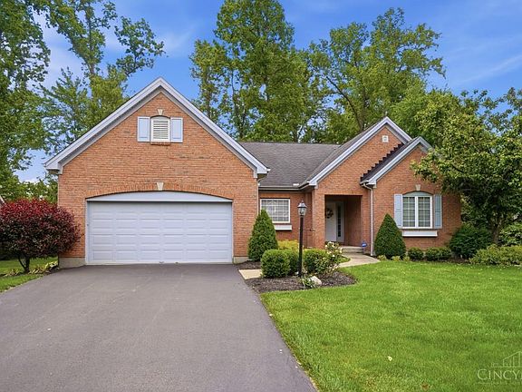 3rd image of 9388 Hickory Hill Ct