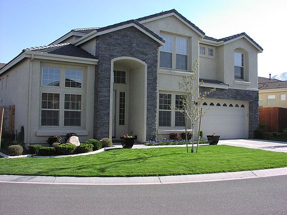 1208 Flintwood Front 2