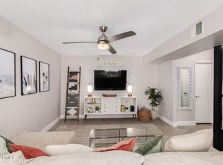 8550 E Indian School Rd UNIT D, Scottsdale, AZ 85251