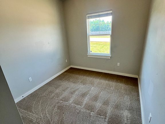 5th image of 9780 Abington Cir