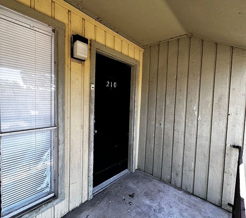 1st image of 5625 Antoine Dr APT 210