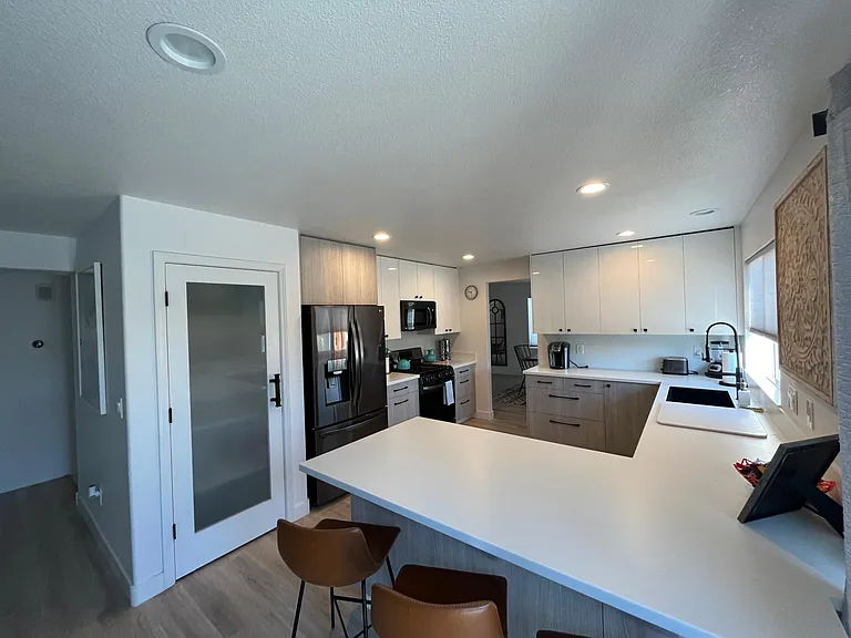 Loma Verde Dr — Photo 6