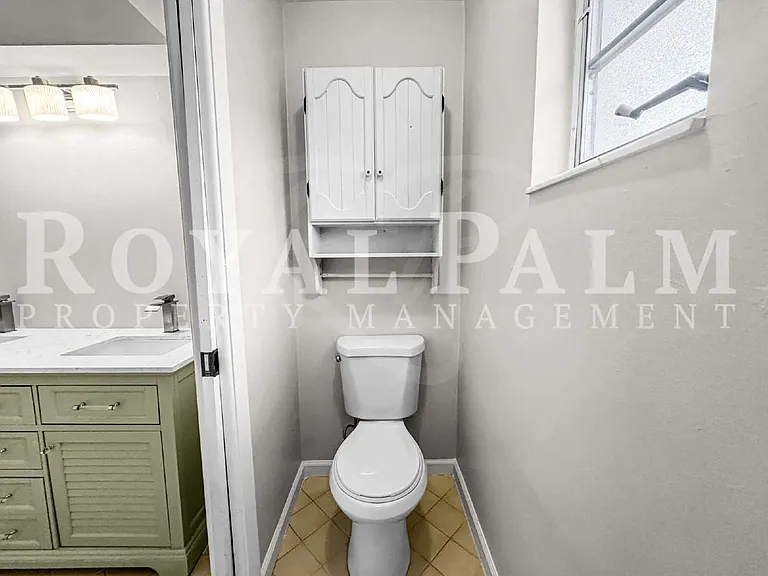 206 SE 46th Ter — Photo 28