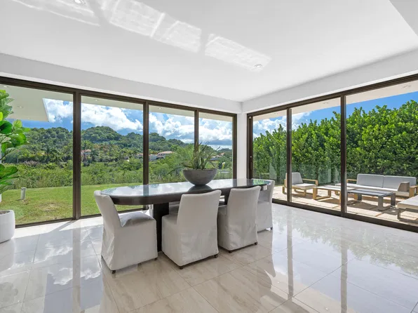 637 Corredor De Los Lagos, Dorado, PR 00646