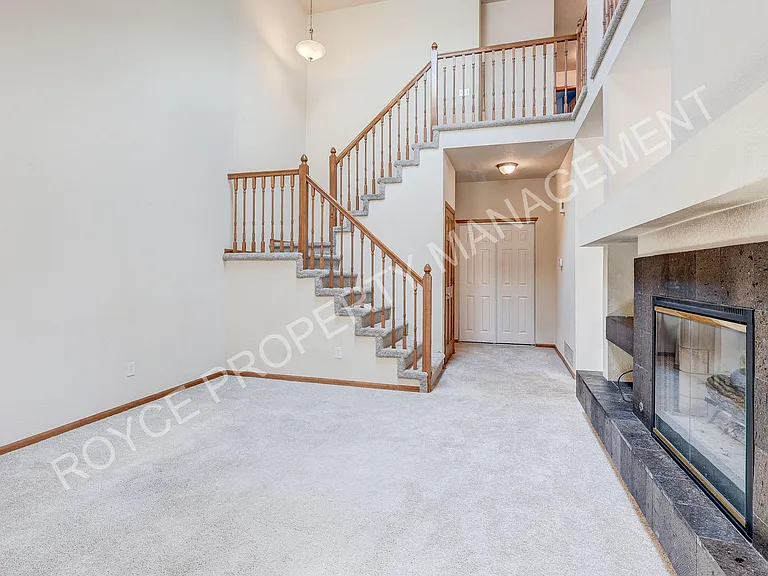 9814 Grove St #C — Photo 3