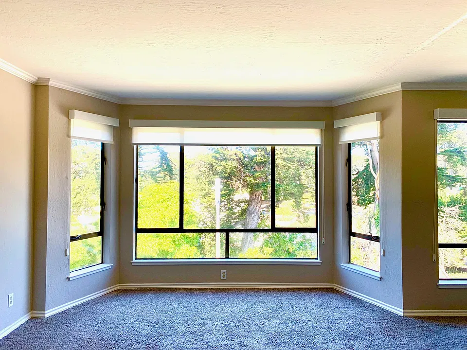 825 Lincoln Way #303