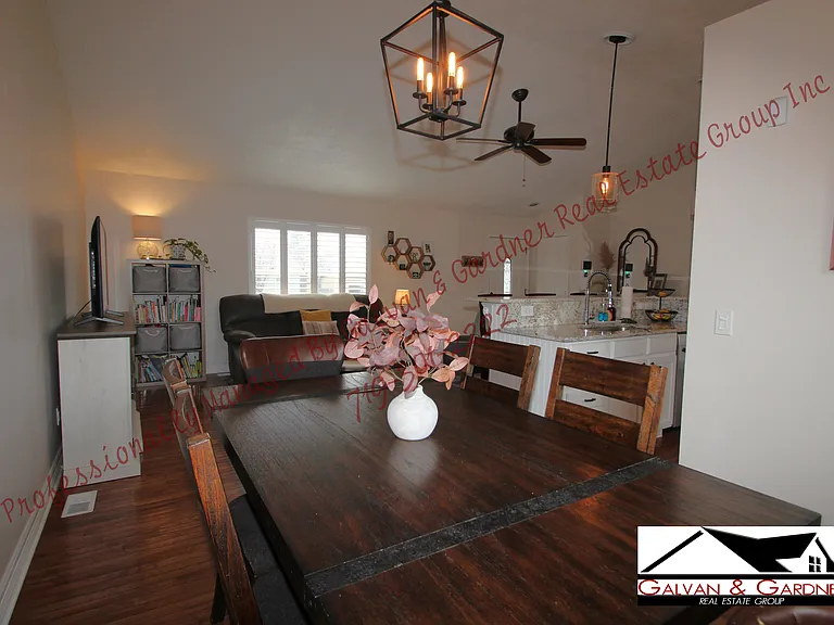 2110 Chapel Hills Dr — Photo 12