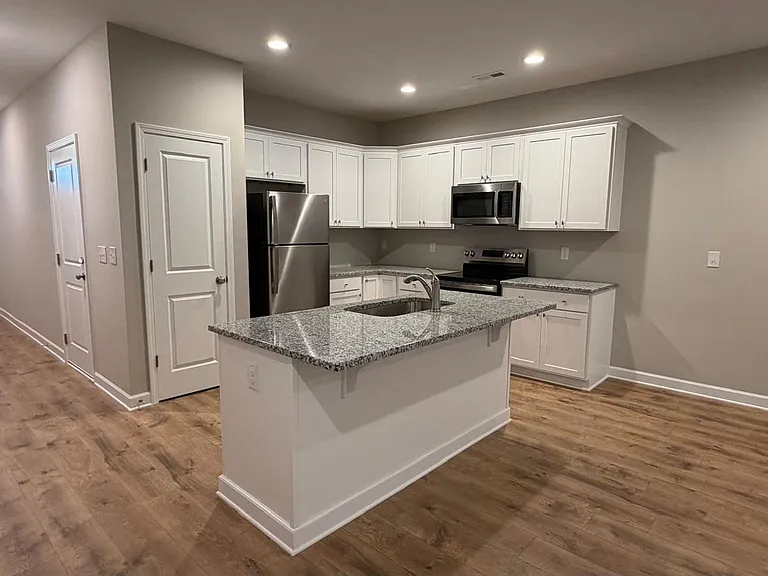 211 Jackson St #211 — Photo 15