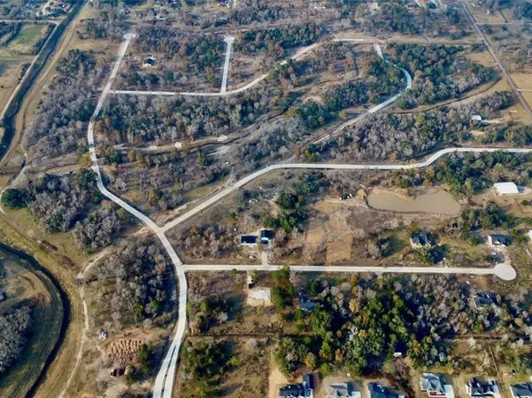 2840 County Road 160, Alvin, TX 77511