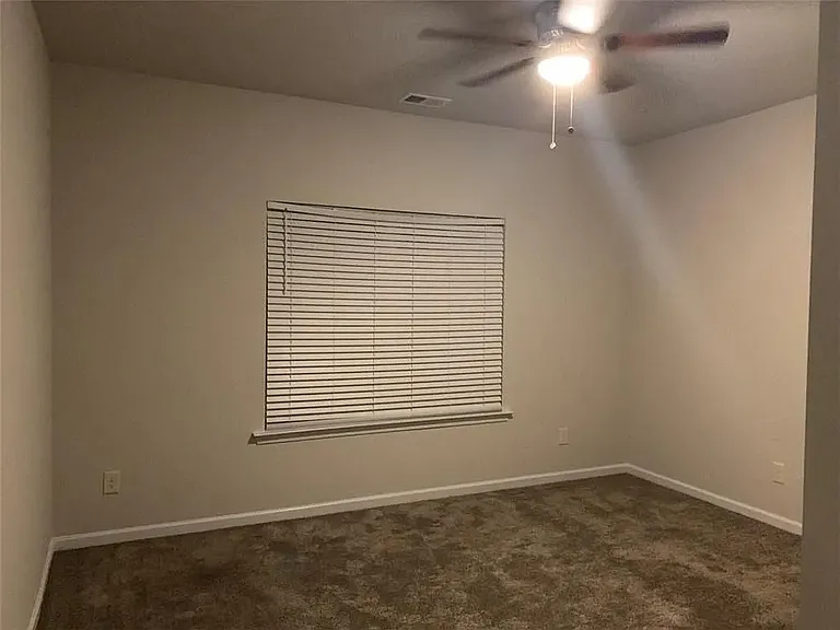 230 Arbor Dr — Photo 9