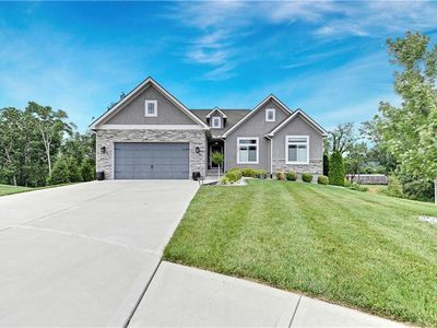 4506 Lakecrest Dr, Shawnee, KS, 66218