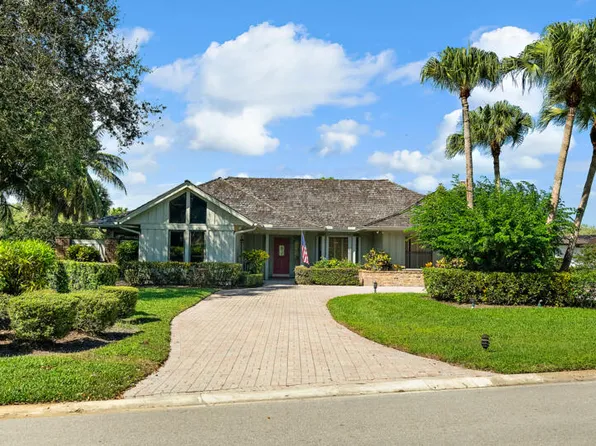 5601 SE Winged Foot Drive, Stuart, FL 34997