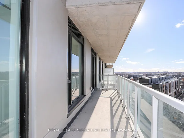 6 David Eyer Rd #601 — Photo 27