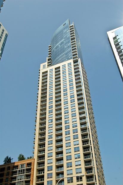 1st image of 420 E Waterside Dr Unit 414