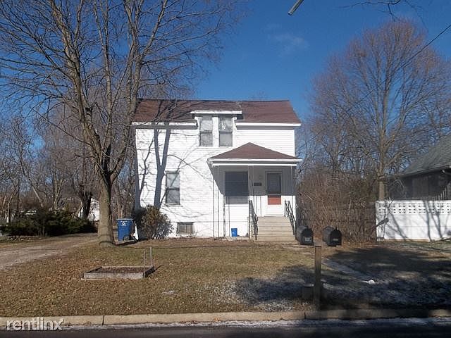 1443 Jewett