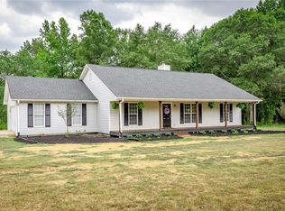524 Big Creek Rd, Belton, SC 29627