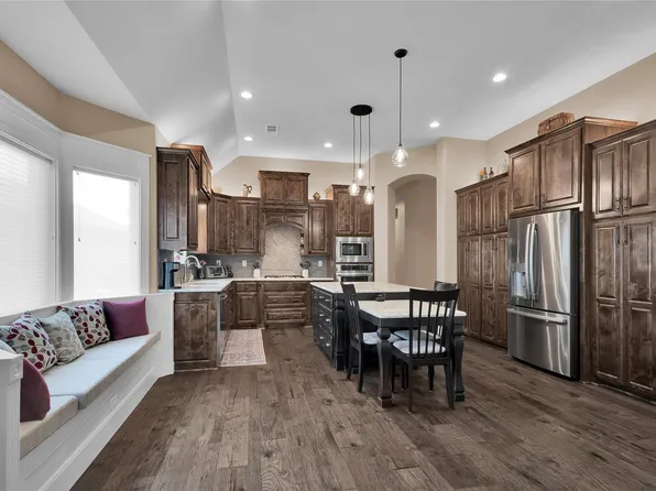 10504 Belvedere Dr, Denton, TX 76207