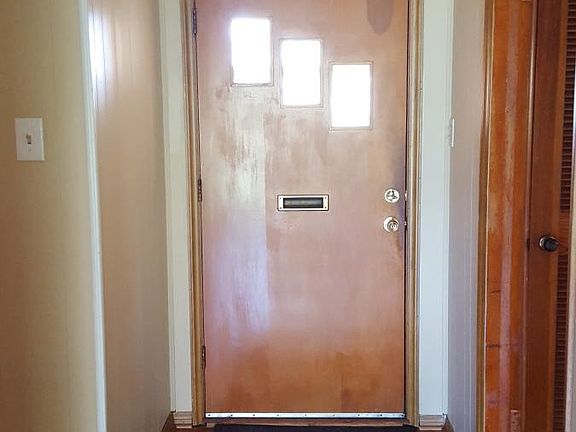 4th image of 3401 NW Kinyon Ave