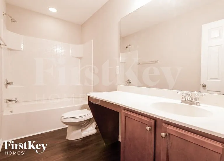 2815 Pottinger Dr — Photo 13