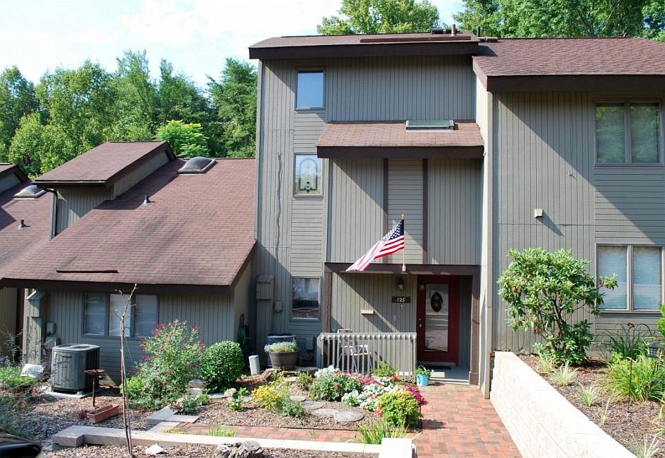 1st image of 125 Willowbrook Dr #0