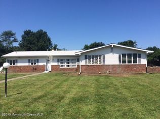 8 Lady Bess Dr, Deal, NJ 07723