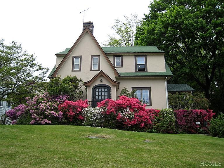 1st image of 617 Baldwin Pl