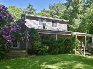 19 S Kingman St, Lakeville, MA 02347