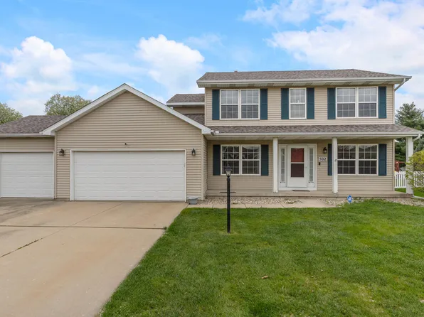 502 Wesley Ave, Savoy, IL 61874