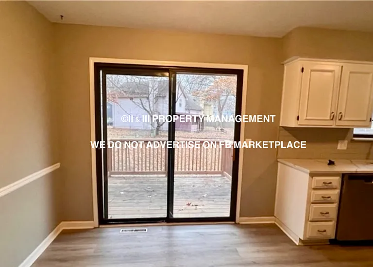 16405 W 149th Ter — Photo 5
