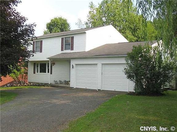 2nd image of 7620 Sturbridge Dr