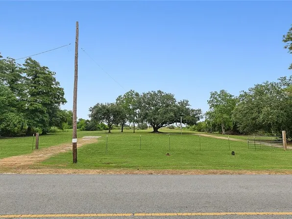 1217 Delacroix Hwy, Saint Bernard, LA 70085