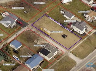 722 N Ohio Ave, Fremont, OH 43420