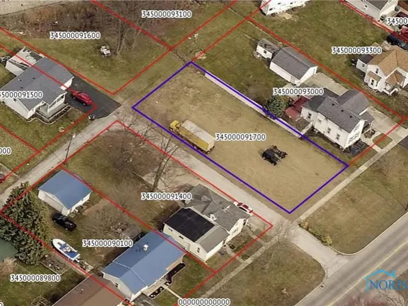 722 N Ohio Ave, Fremont, OH 43420