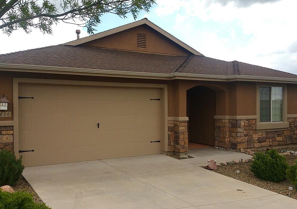 Street view of house