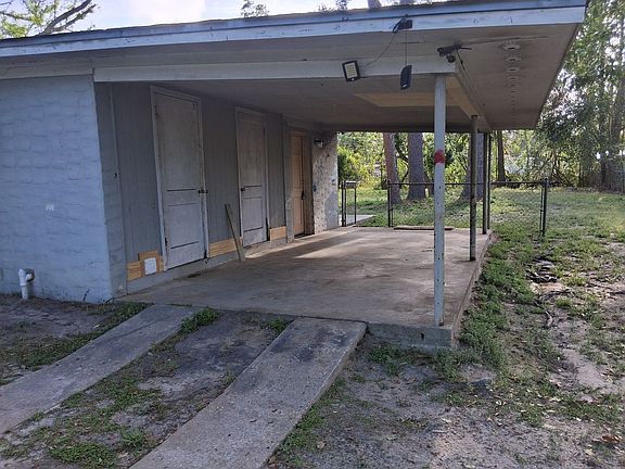 2nd image of 2311 Diana Dr