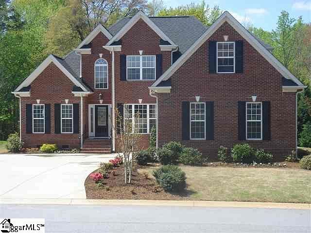 2nd image of 203 Abercorn Way