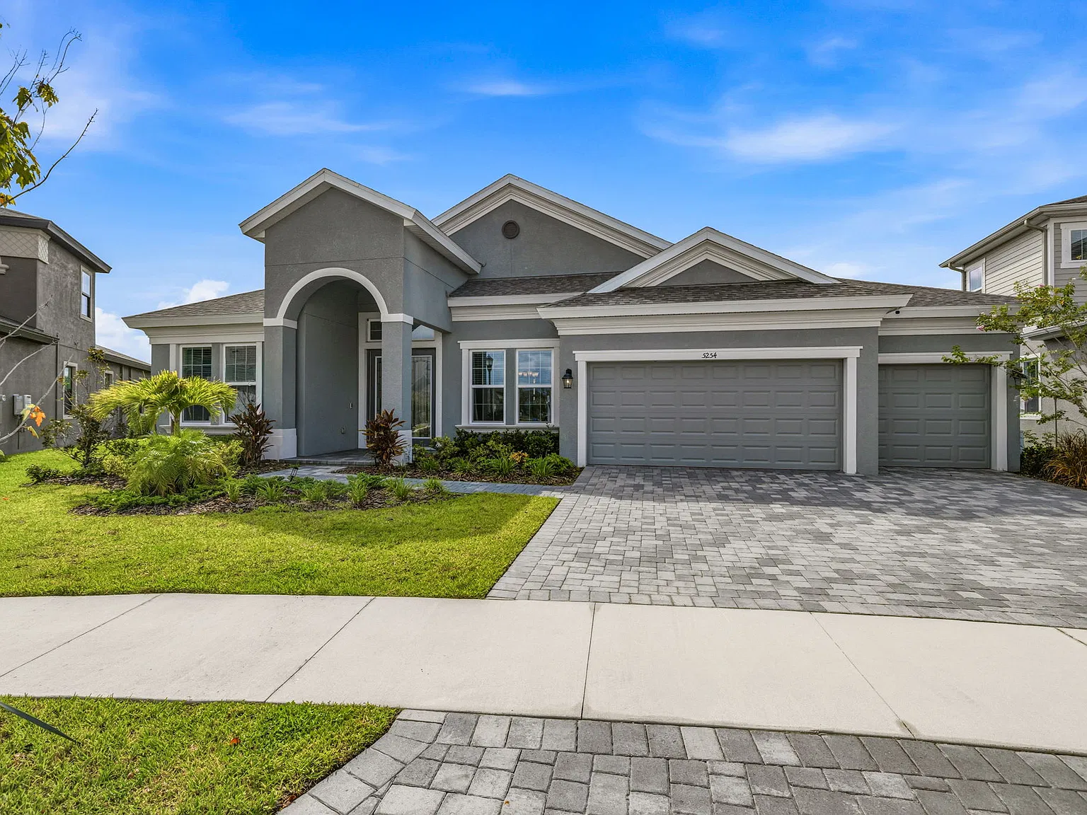4 bed, 3210 sqft, $3,995 — Photo 4