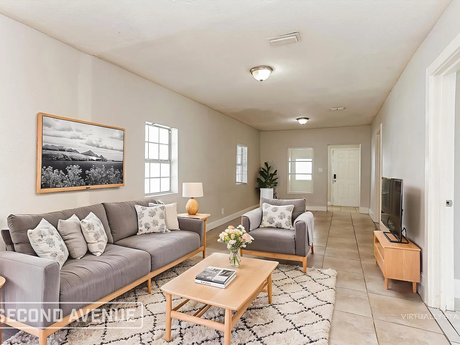3 bed, 2.0 bath, 1182 sqft, $1,150 — Photo 2