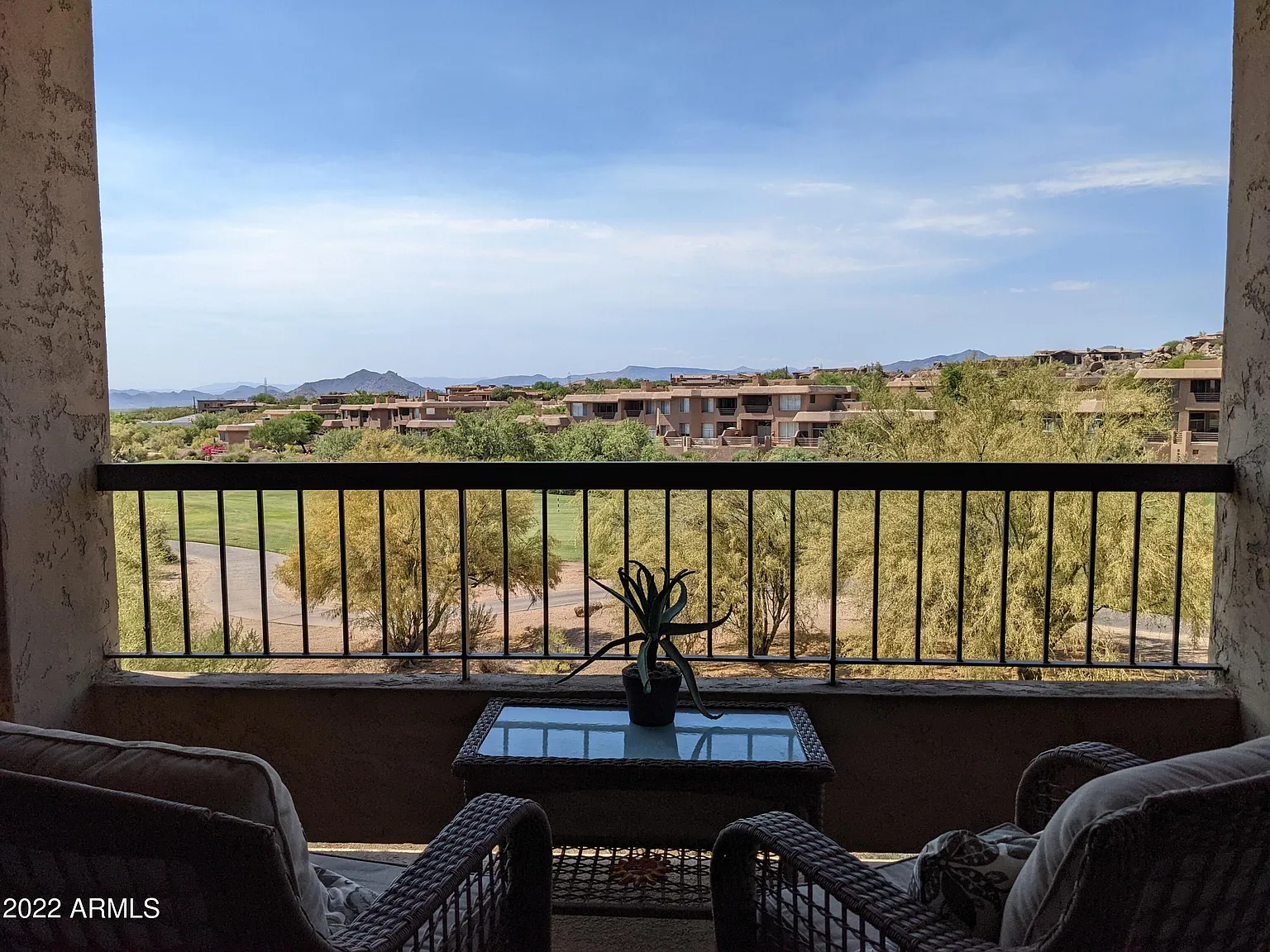 2 bed, 2.0 bath, 1646 sqft, $3,500 — Photo 3